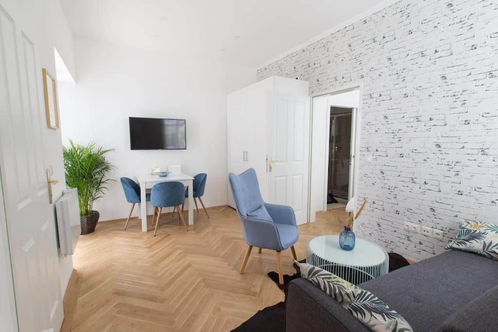 Josef'S Home I Studio In Prime Location I Patio Viena Exterior foto